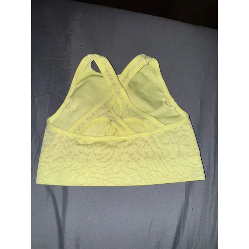 Gymshark sports bra size small